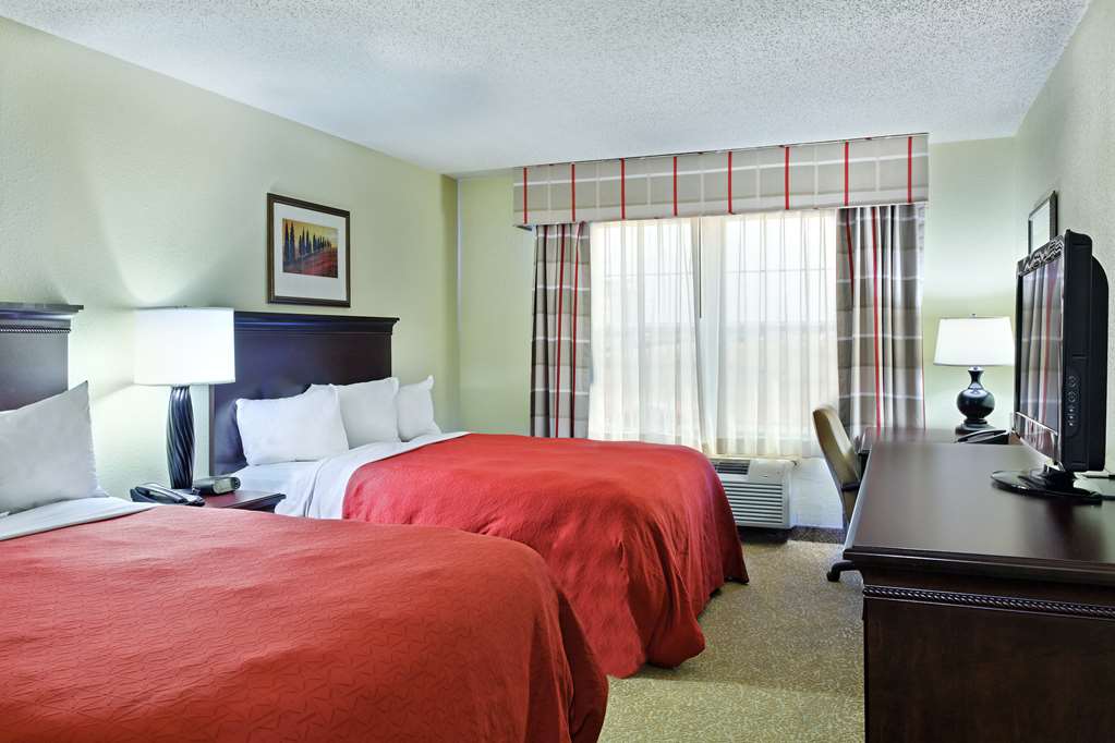 Country Inn & Suites Marion - thumb 3
