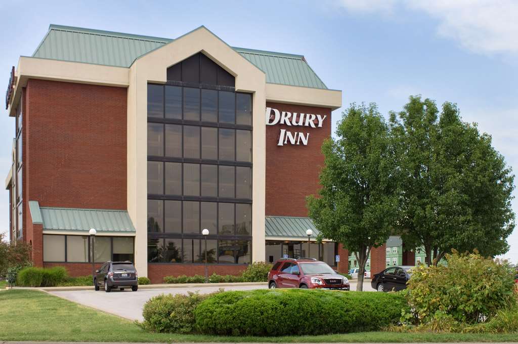 Drury Inn Marion - thumb 0