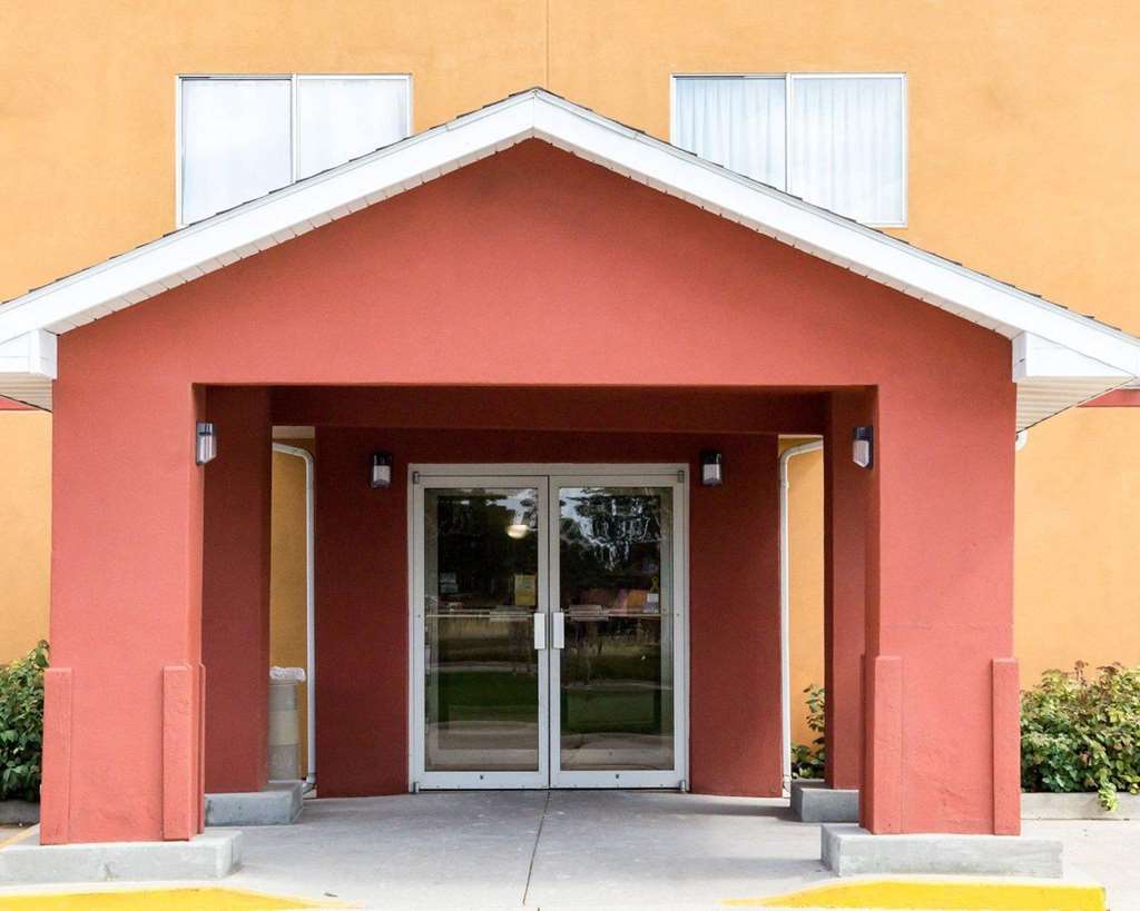 Quality Inn Brookings - thumb 1