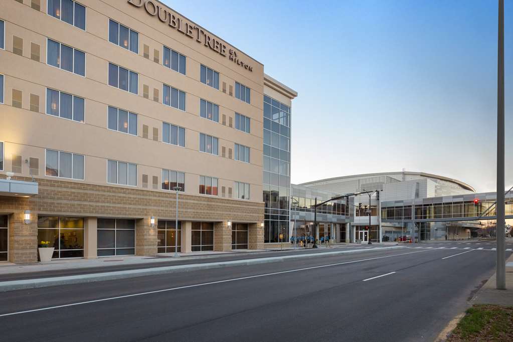 DoubleTree By Hilton Evansville - thumb 0