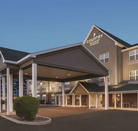 Country Inn  Suites Marinette - Hotels Find