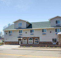 Rodeway Inn near Okoboji Lake - Hotels Find