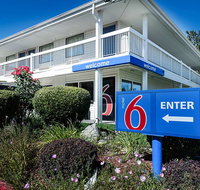 Motel 6 Reno Airport Sparks - Hotels Find