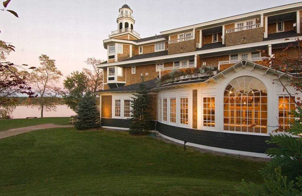 Church Landing At Mill Falls - thumb 0