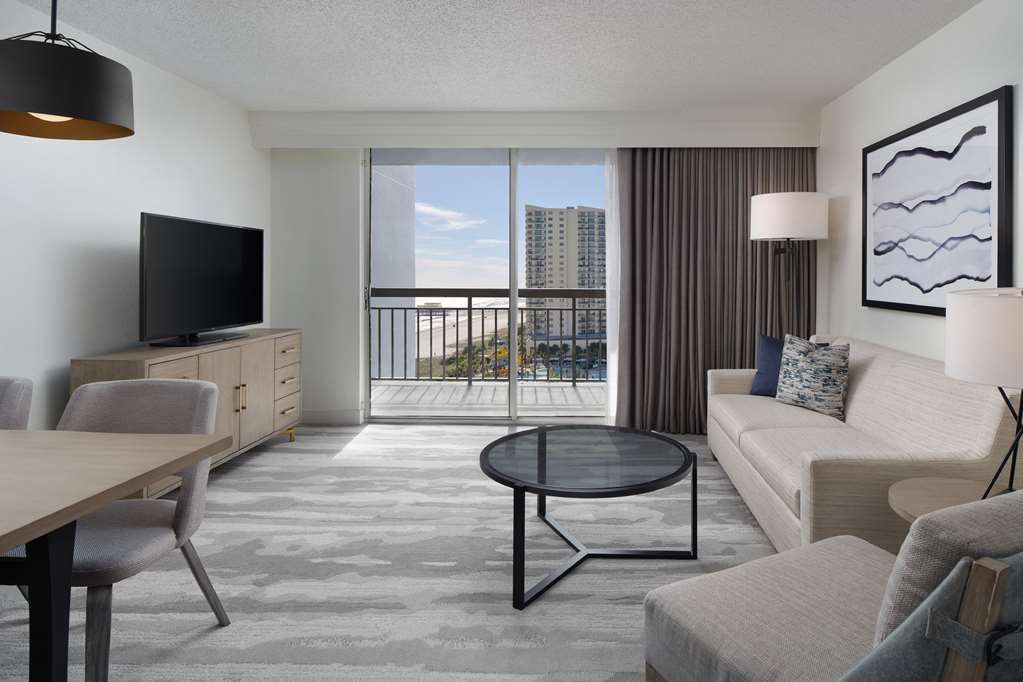 Embassy Suites Oceanfront Resort - thumb 4