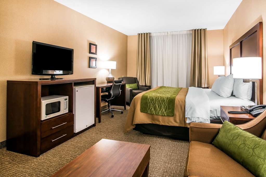 Quality Inn & Suites - thumb 3