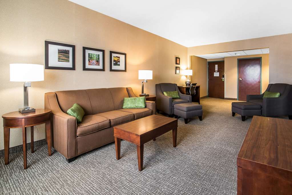 Quality Inn & Suites - thumb 14