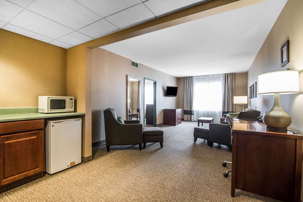 Quality Inn & Suites - thumb 15