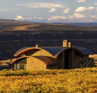 Cave B Inn and Spa - Hotels Find