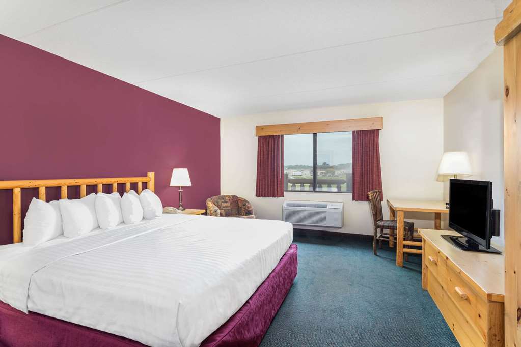AmericInn By Wyndham Wisconsin Dells - thumb 3