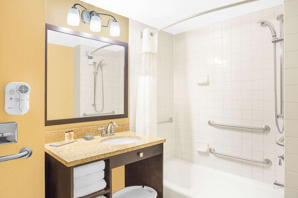 Wingate By Wyndham Green Bay/Airport - thumb 9