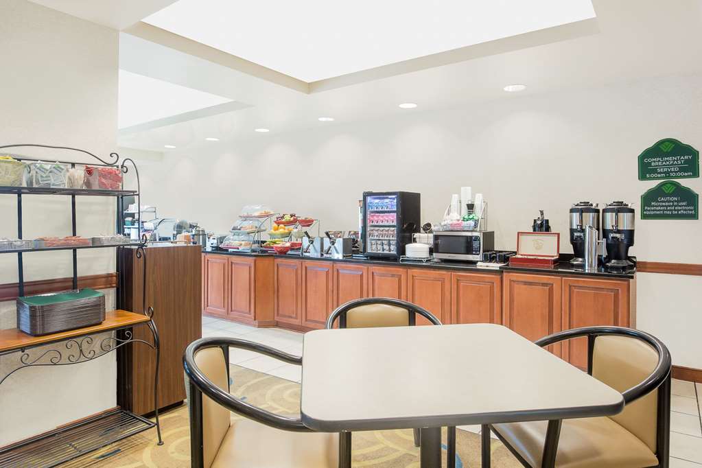 Wingate By Wyndham Green Bay/Airport - thumb 14