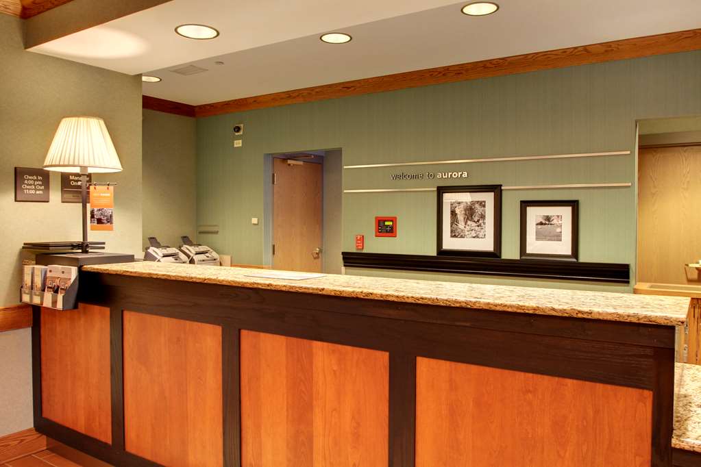 Hampton Inn & Suites Aurora - thumb 4