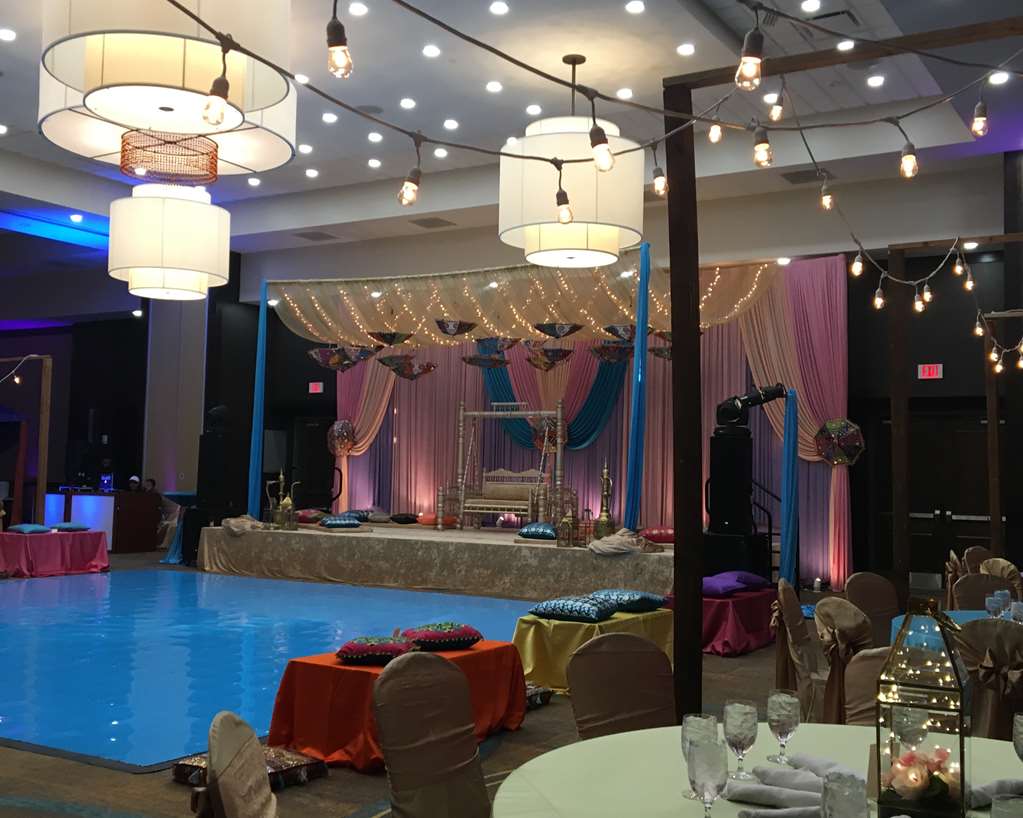 Embassy Suites Chicago/Naperville - thumb 11