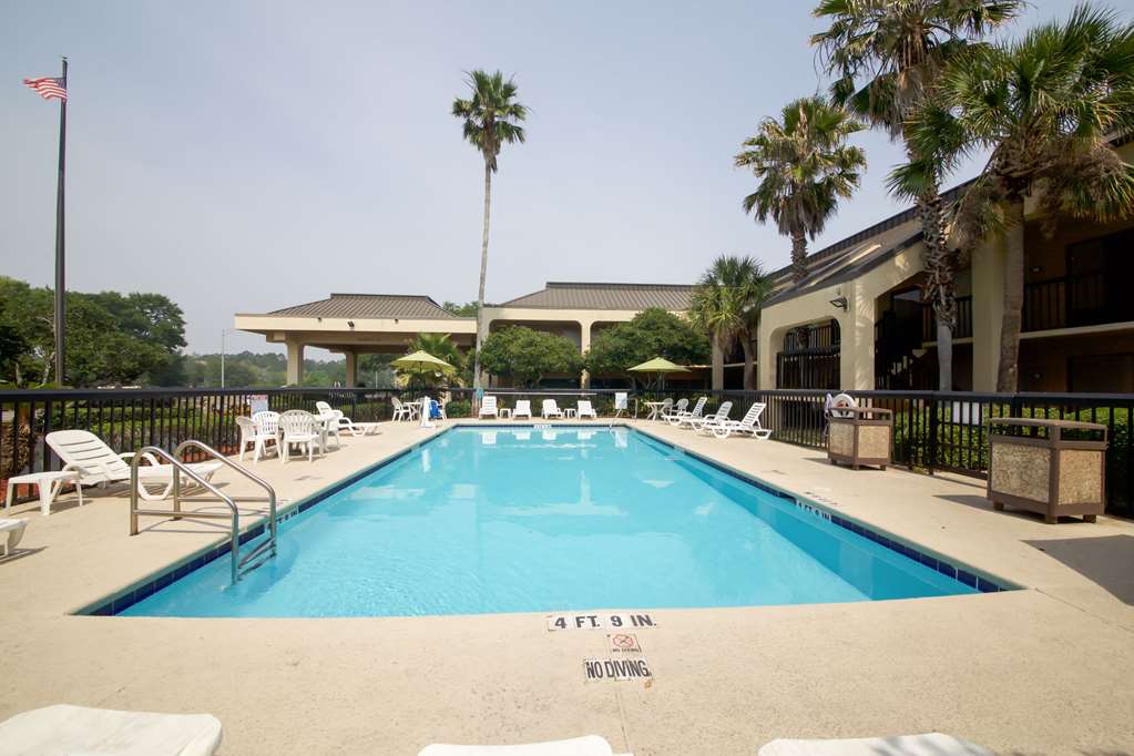 Quality Inn - thumb 11