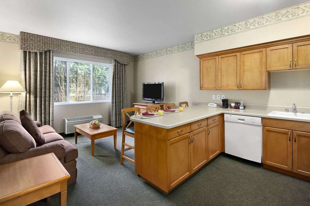 Ramada Olympia - thumb 11