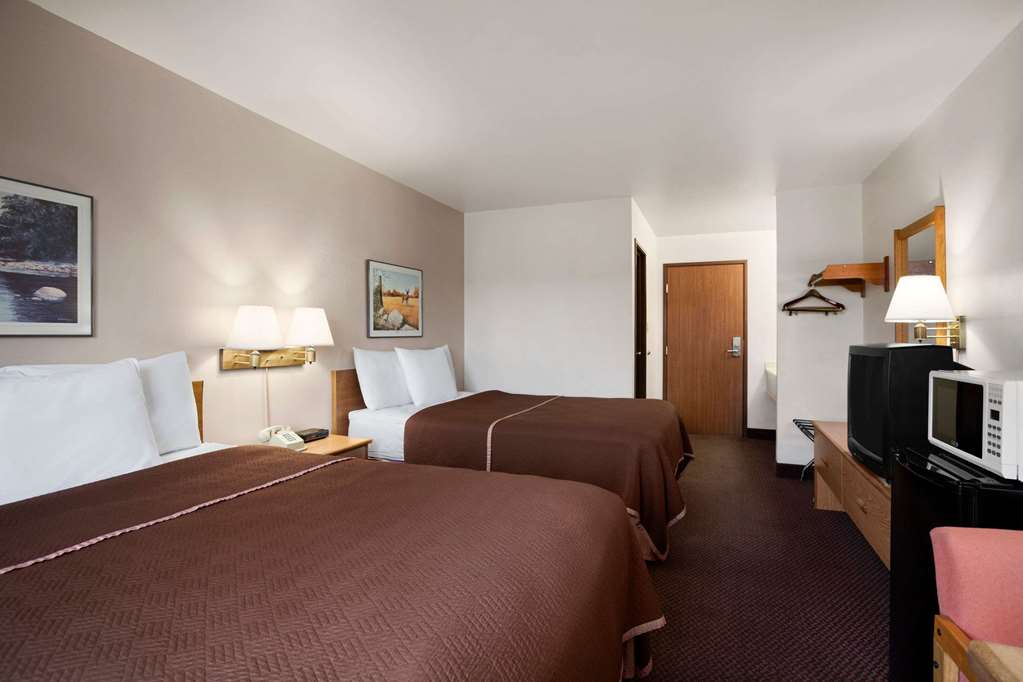 Travelodge Elko - thumb 10