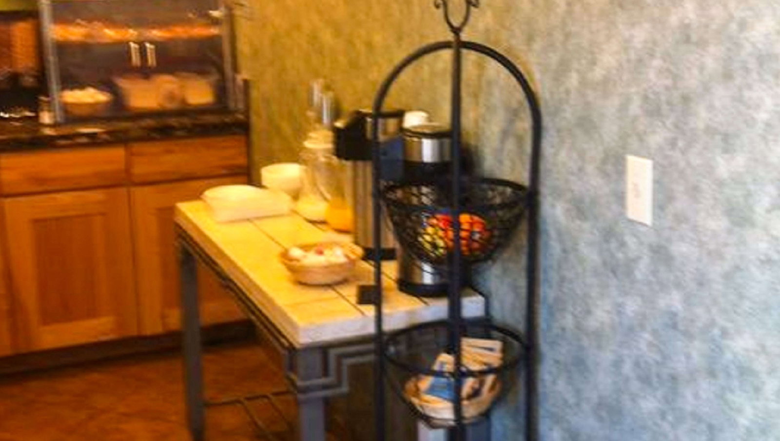 Magnuson Hotel Ely - thumb 17