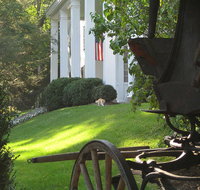 The General Lewis Inn - Hotels Find