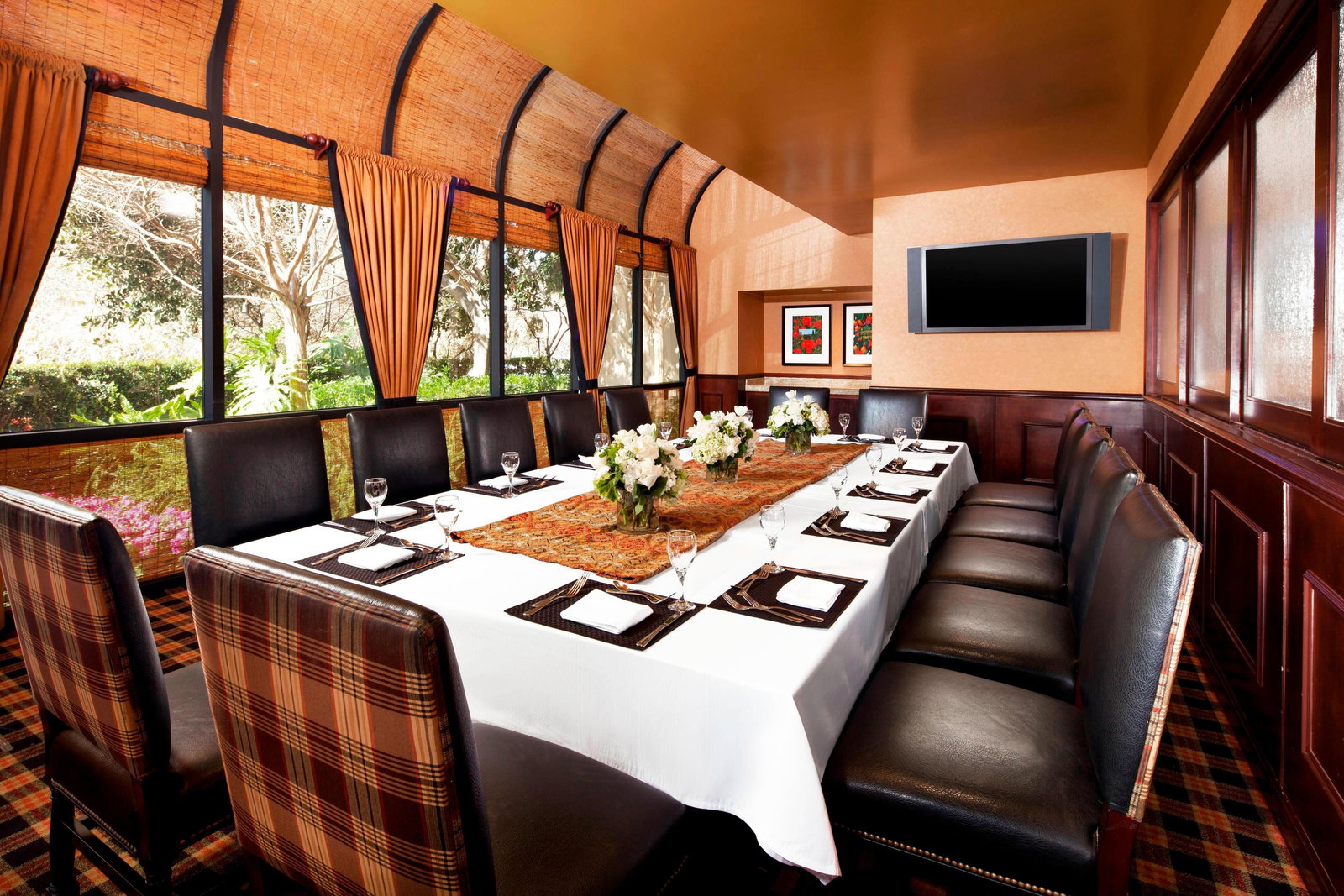 Sheraton Fairplex Hotel & Conference Ctr - thumb 9