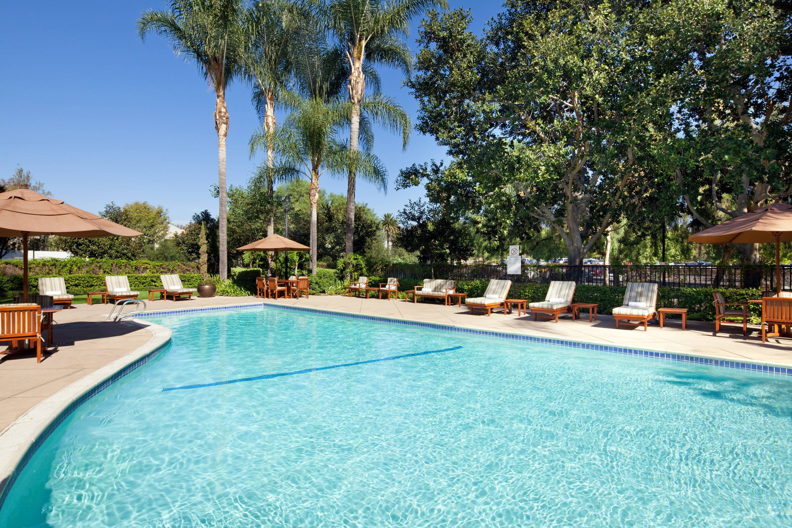 Sheraton Fairplex Hotel & Conference Ctr - thumb 15