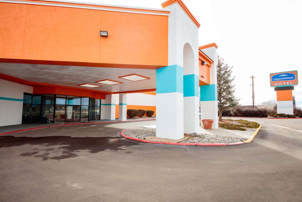 Howard Johnson By Wyndham Gallup - thumb 0