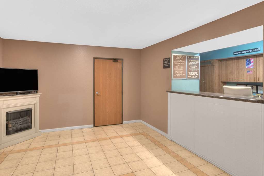 Super 8 Augusta - thumb 2