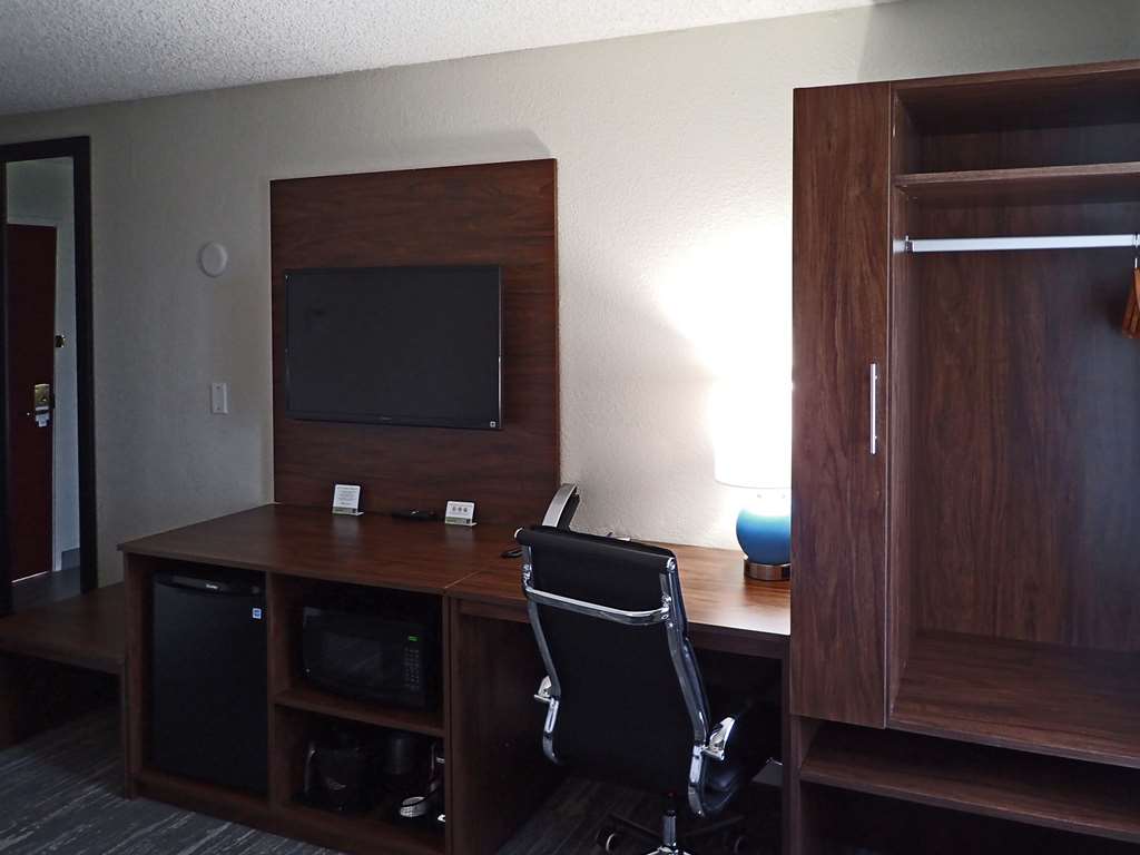 Sleep Inn & Suites - thumb 4