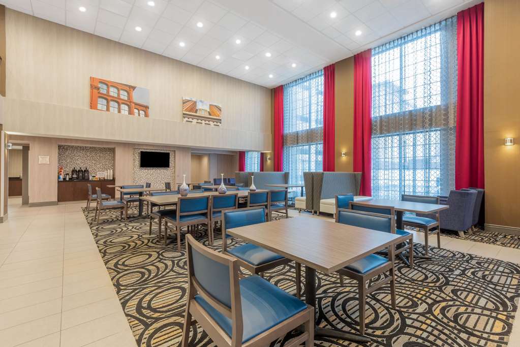 La Quinta Inn & Suites Aberdeen-APG - thumb 15