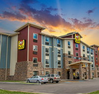 My Place Hotel-Dahlgren/King George - Hotels Find