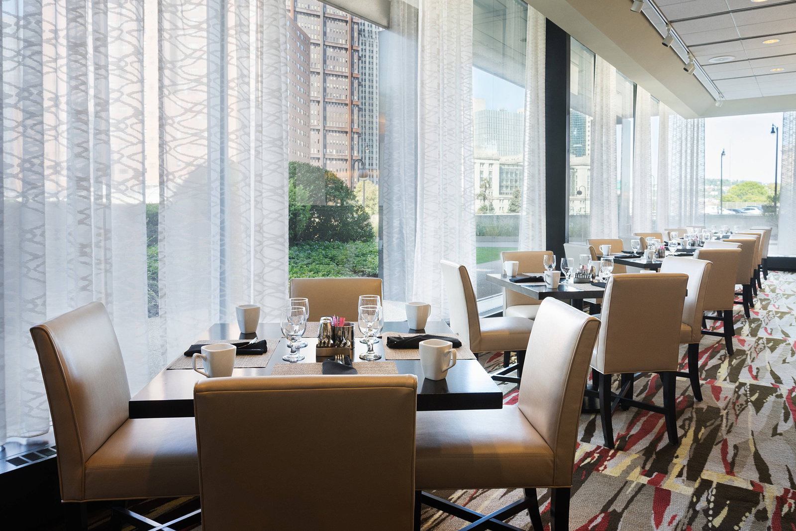 Marriott City Center Hotel - thumb 10