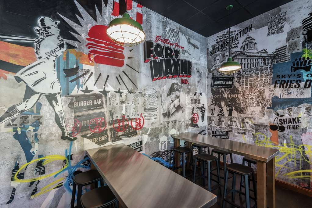 Hampton Inn & Suites Fort Wayne Downtown - thumb 13