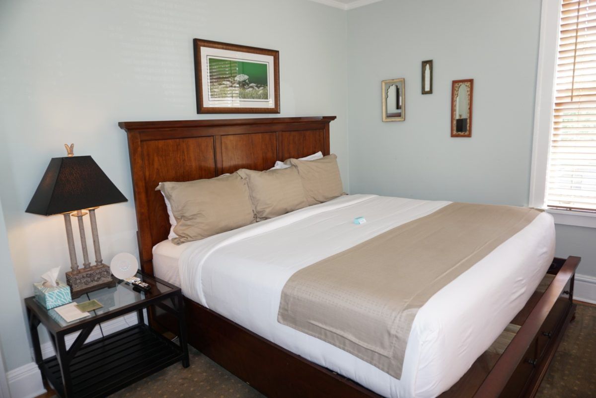 Princess Anne Hotel - thumb 1