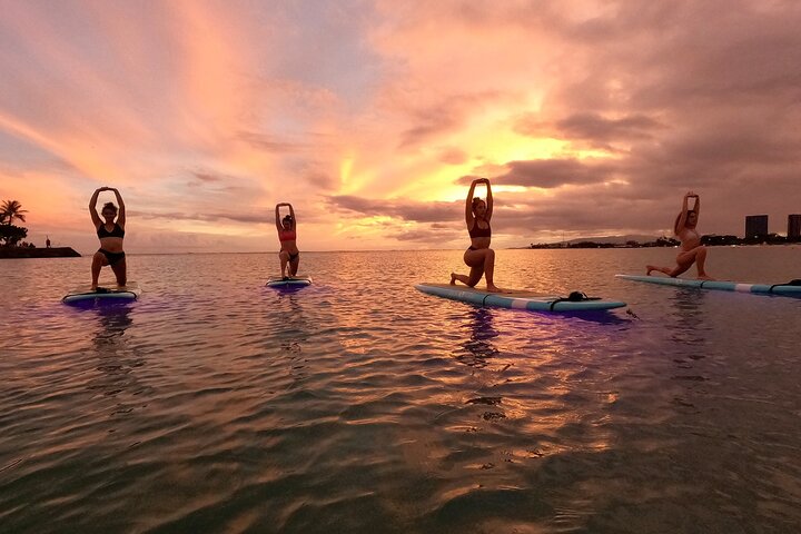 Private Stand-Up-Paddle Glowga Yoga Class InÂ Honolulu
