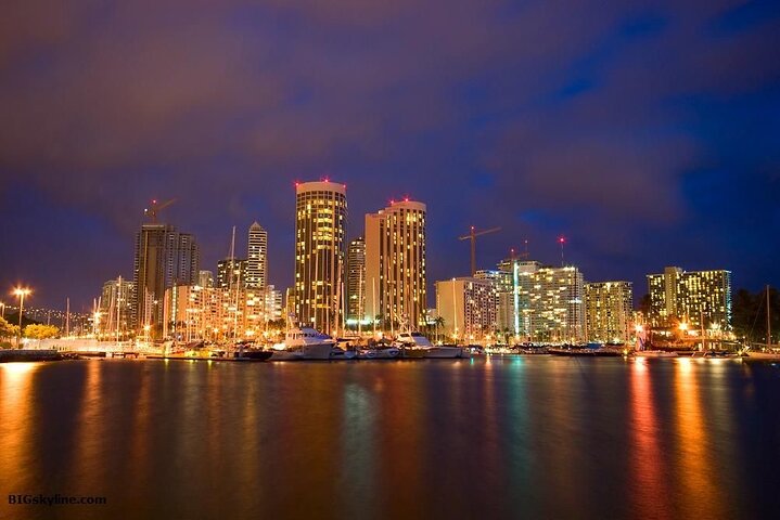 Waikiki Coast Moonlight Cruise