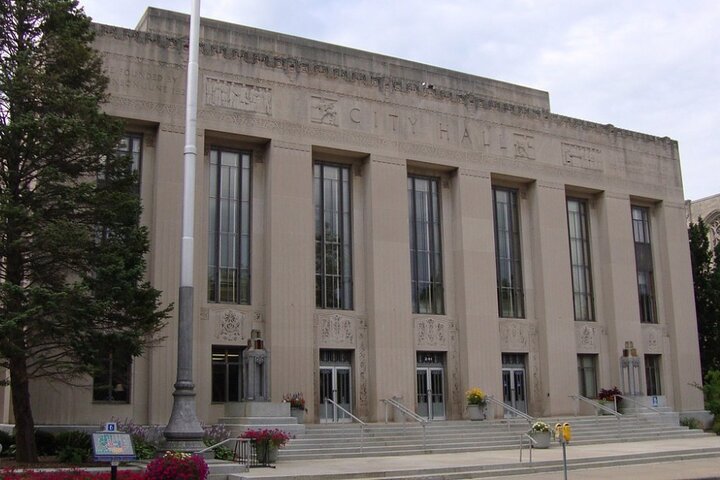 Kalamazoo Scavenger Hunt: Kalamazoo Fun