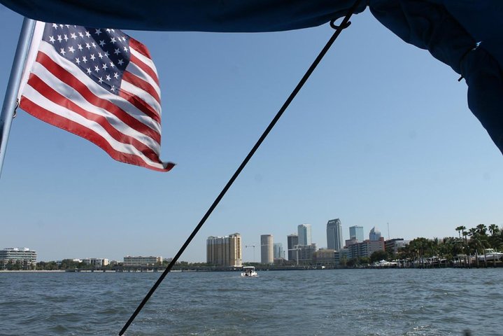 Tampa Celebrity Homes Boat Tour - thumb 5