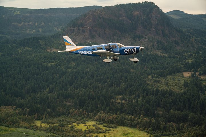 20-minute Private Gorge Air Tour For 3 - thumb 2