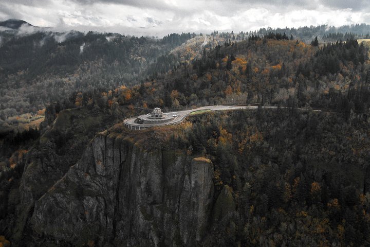 20-minute Private Gorge Air Tour For 3 - thumb 4