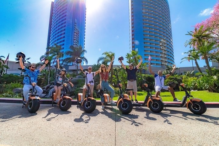 1 Hour GPS Guided Scooter Tour: Harbor/Gaslamp Quarter - thumb 3
